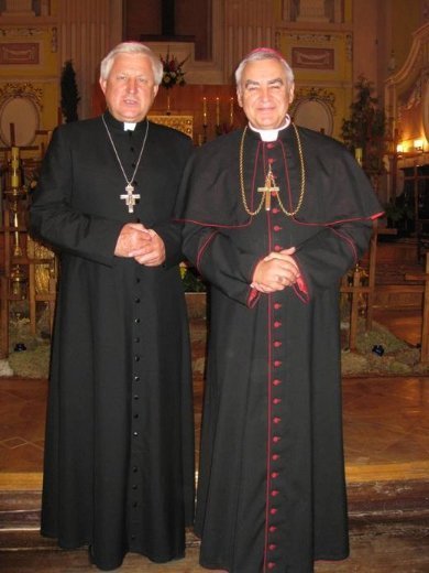 Єпископ Маркіян Трофим’як передав владу 